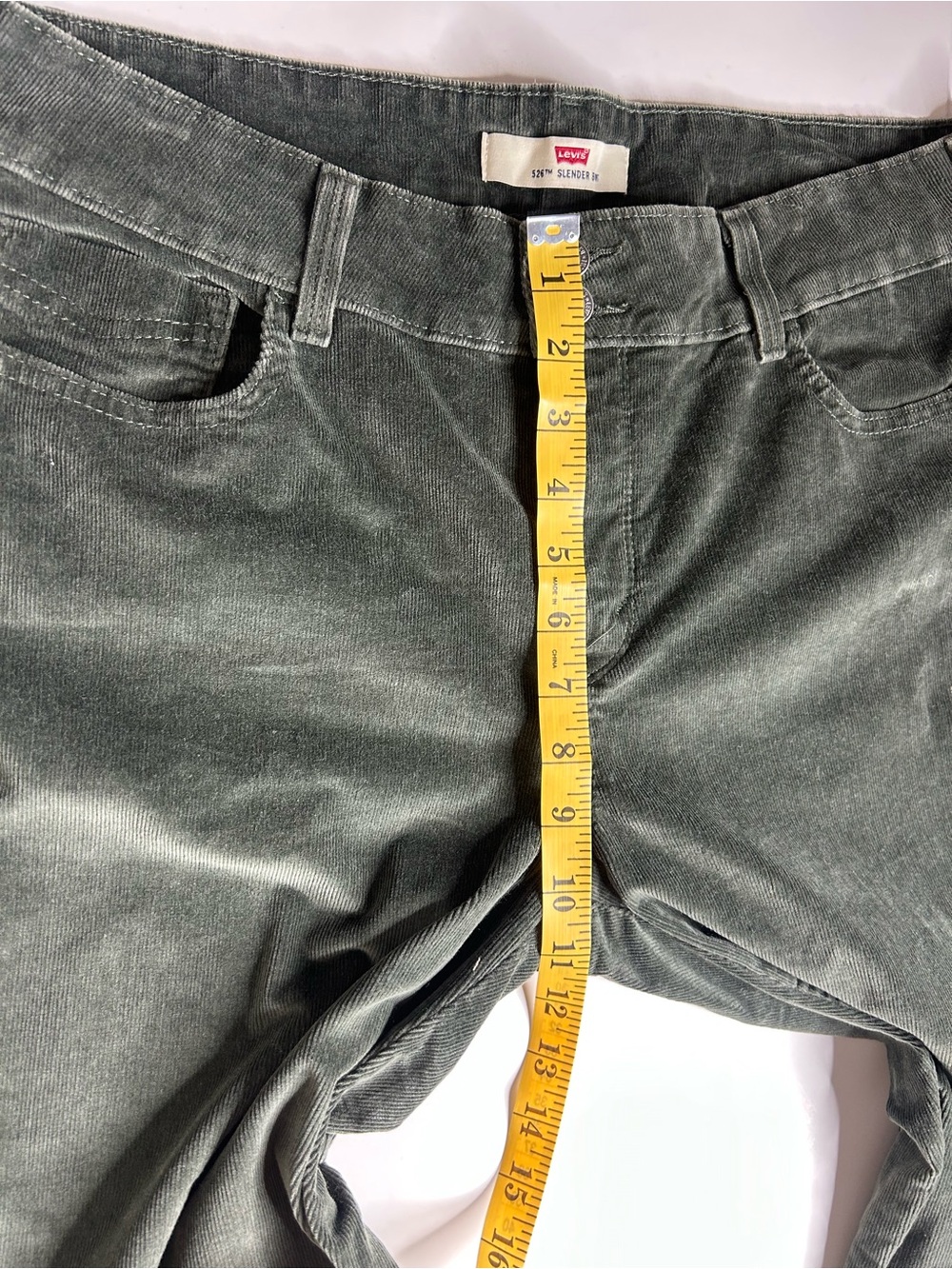 Levi's Women’s 526 Slender Boot Cut Dark Green Corduroy Dark Academia Pants Sz16 - Picture 6 of 10